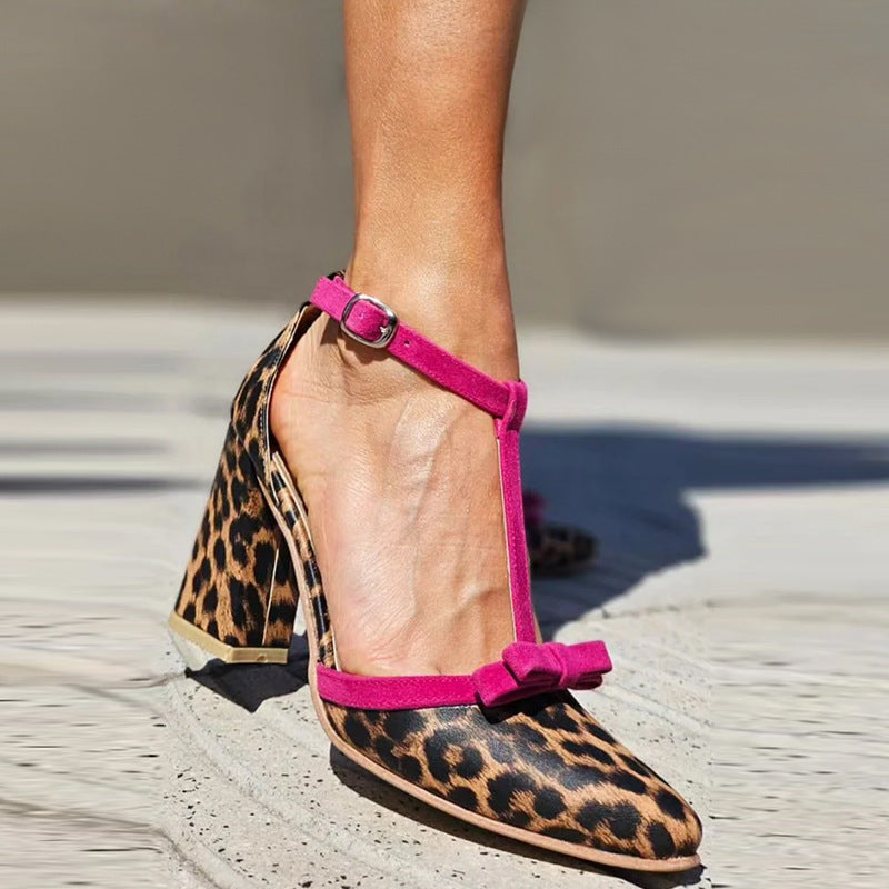 Lina – Décolleté T-bar Elegante