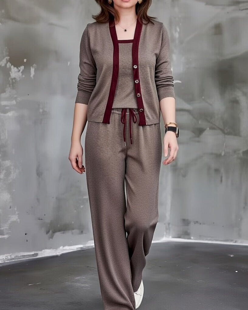 Tessa – Abito Completo Elegante e Raffinato