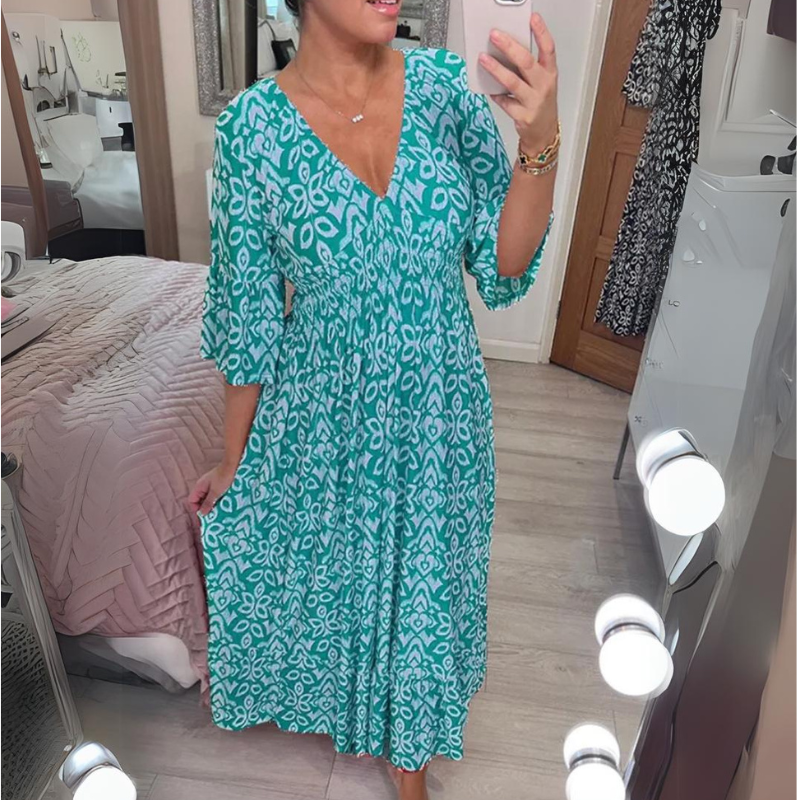 Yara – Abito Estivo Scollo Elegante